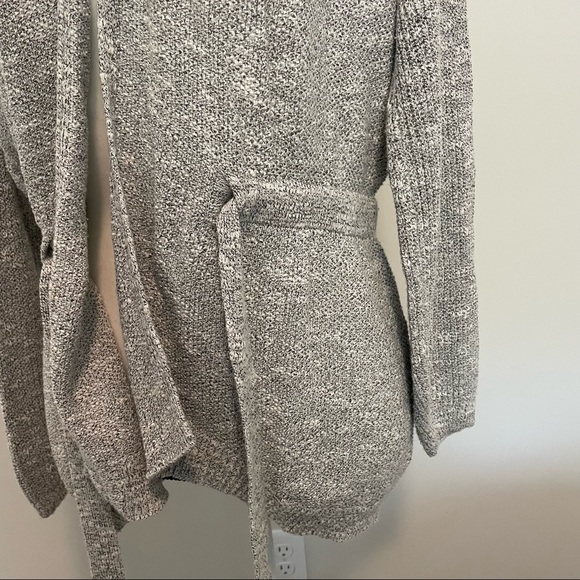 Express cardigan with cinch waist - Picture 7 of 8